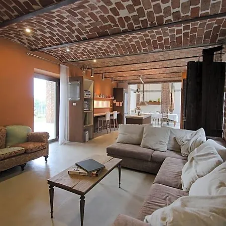 Il Riposo 3* San Damiano dʼAsti