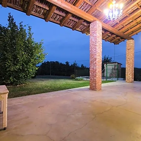 Bed and Breakfast Il Riposo San Damiano dʼAsti